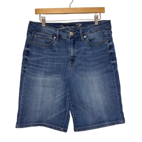 Seven7 Pants - Seven7 Medium Wash Mid-Rise Bermuda Shorts Size 12